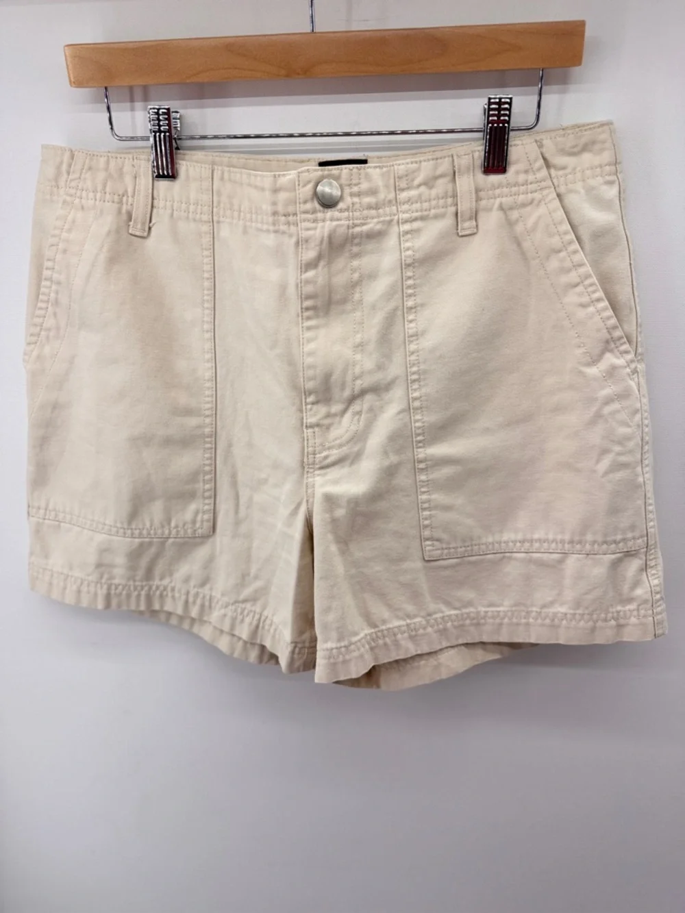 BDG Urban Outfitters High Rise Cotton Utility Shorts Size Medium Patch Pockets